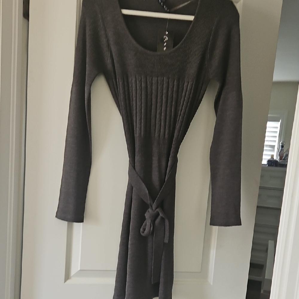 Gray Pleated Tie Front Long Sleeve Dress